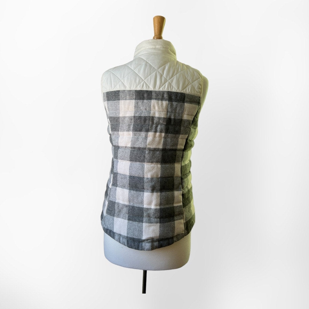 Ruff Hewn White and Gray Checkered Winter Vest