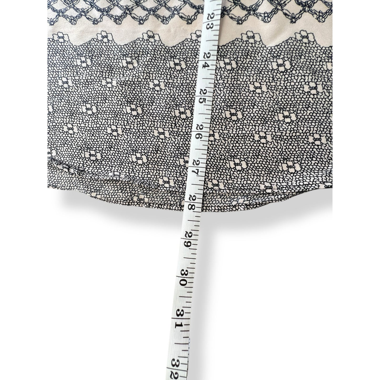 Antillia Femme Beige and Black Lace Print Tank Top