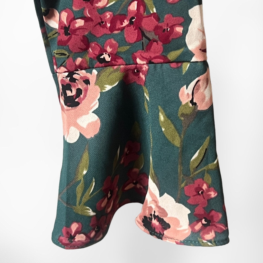 Everly Teal Floral Long Sleeve Romper - Size Small