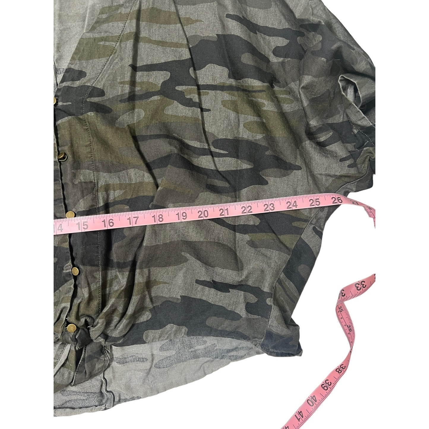 Express Outlet Batwing Camo Blouse