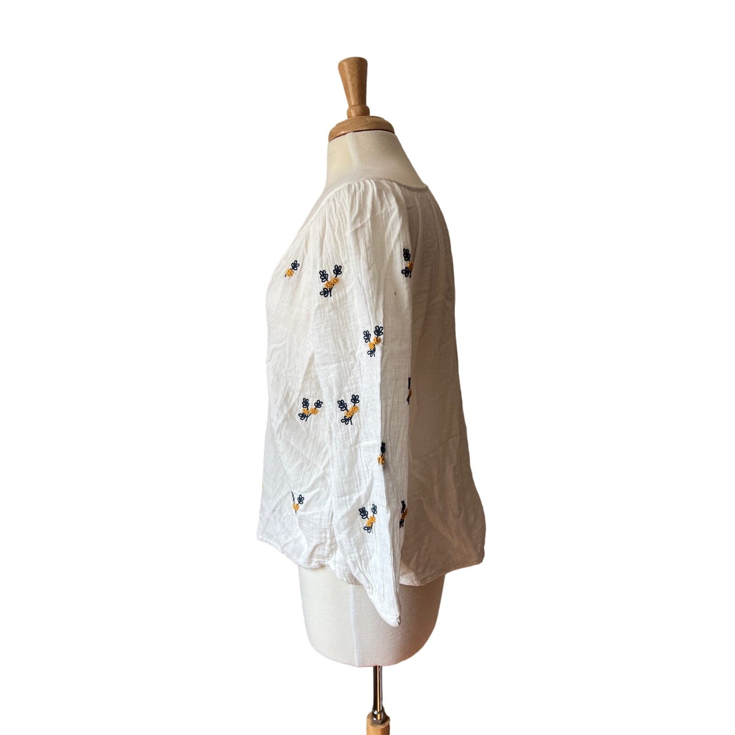 Velvet by Graham & Spence White Embroidered Peasant Top