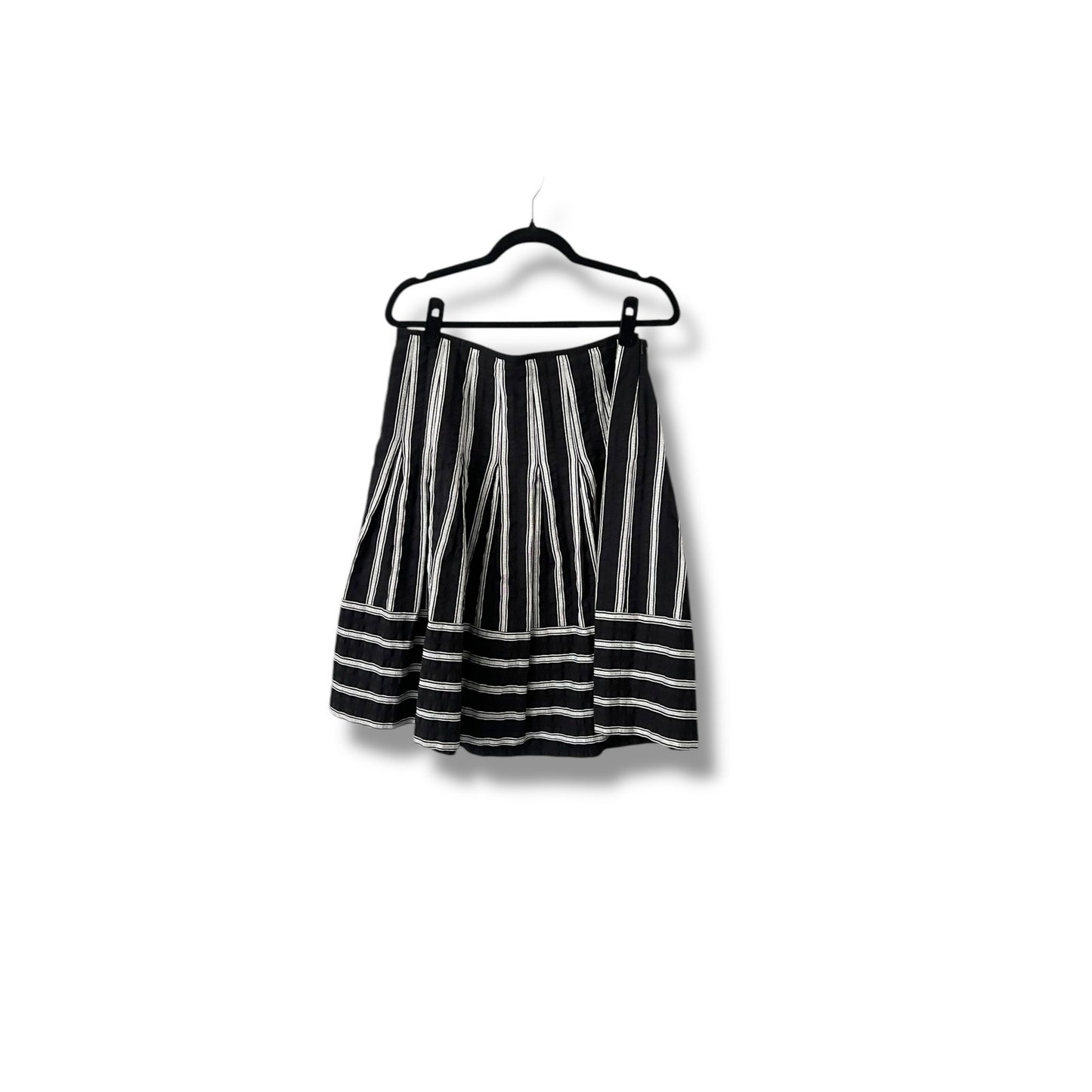 Talbots Embroidered Black A Line Skirt Size 10