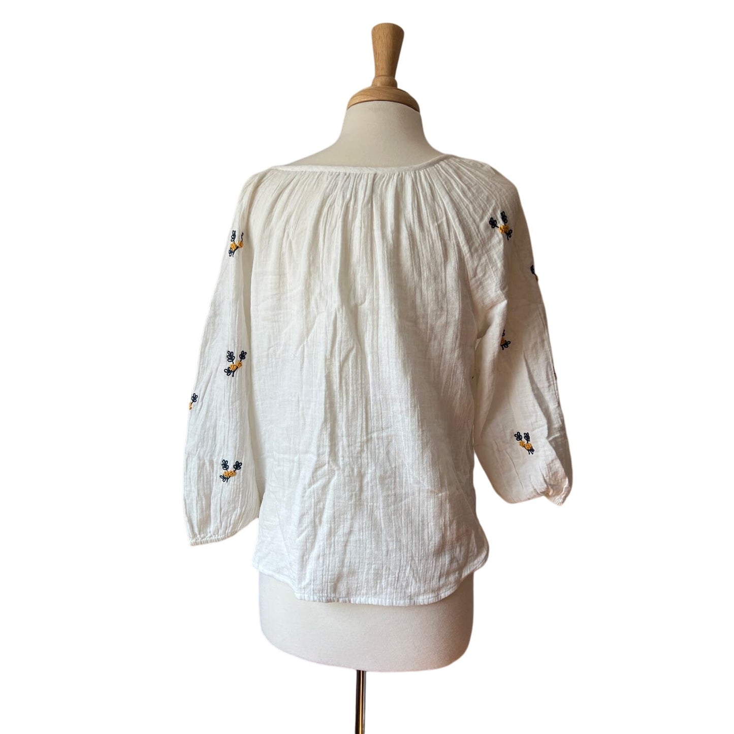 Velvet by Graham & Spence White Embroidered Peasant Top