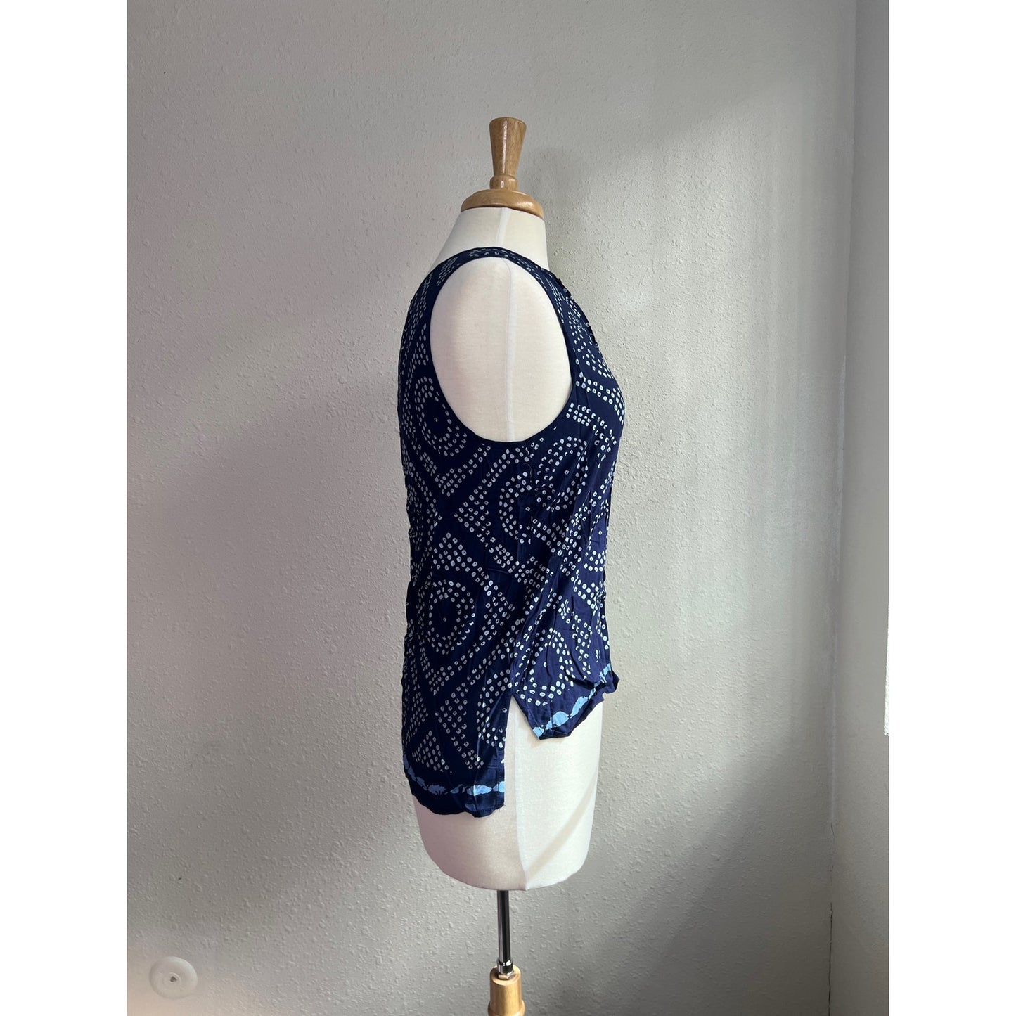 Sanctuary Blue and White Abstract Tank Top