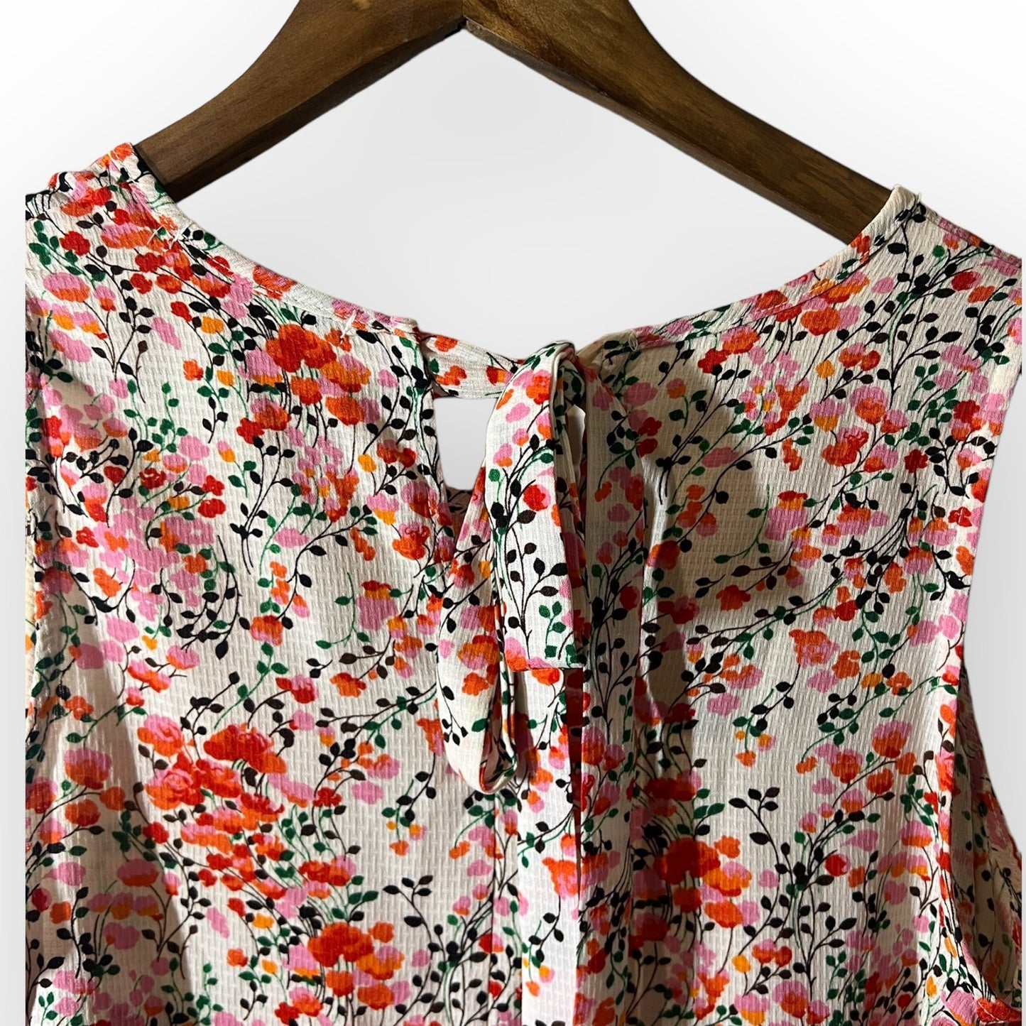 Harlowe & Graham Cream and Pink Floral Drop Waist Tank Top